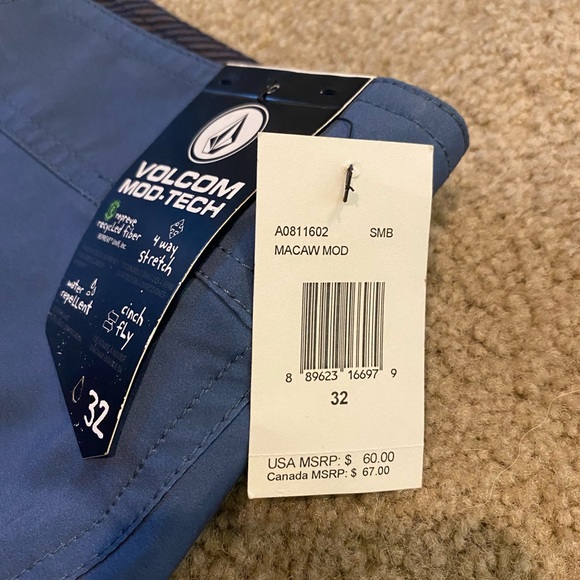 Volcom - Mid Length Board Shorts sz: 32 - Picture 4 of 4